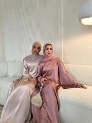 Luxury Hijab – Desert Rose